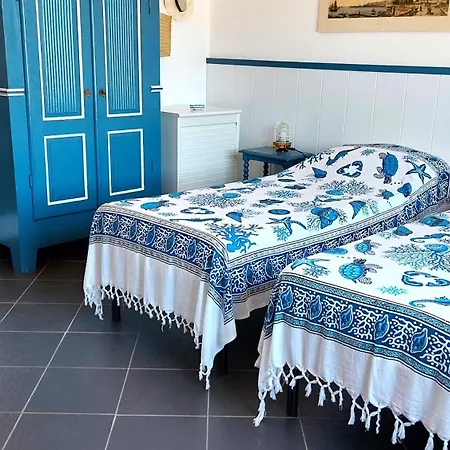 La Bouganville Апартаменты *