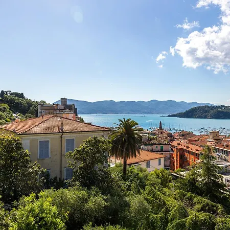 Daire La Bouganville Lerici