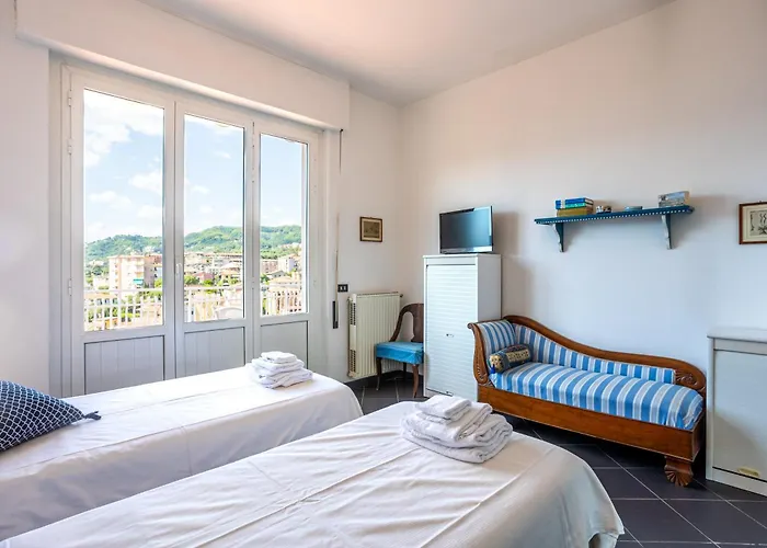 La Bouganville Lerici