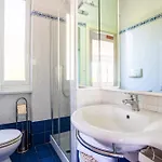 La Bouganville 아파트 *