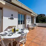 La Bouganville