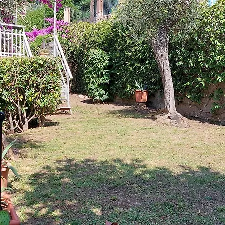 La Bouganville Apartment *