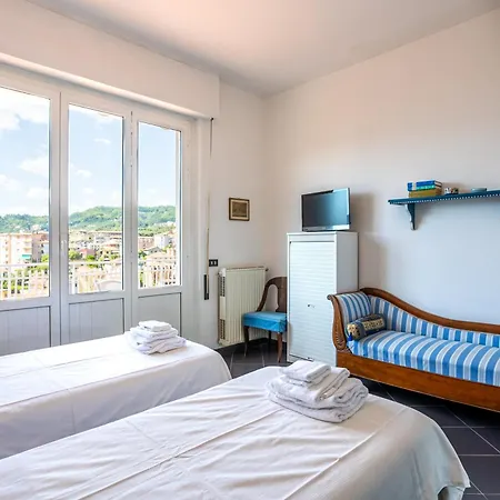 La Bouganville Lerici