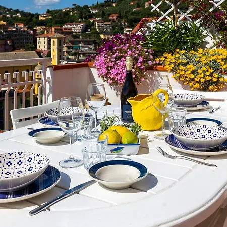Apartment La Bouganville Lerici