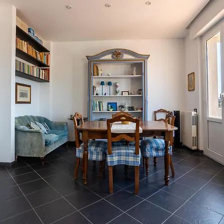 La Bouganville Lerici